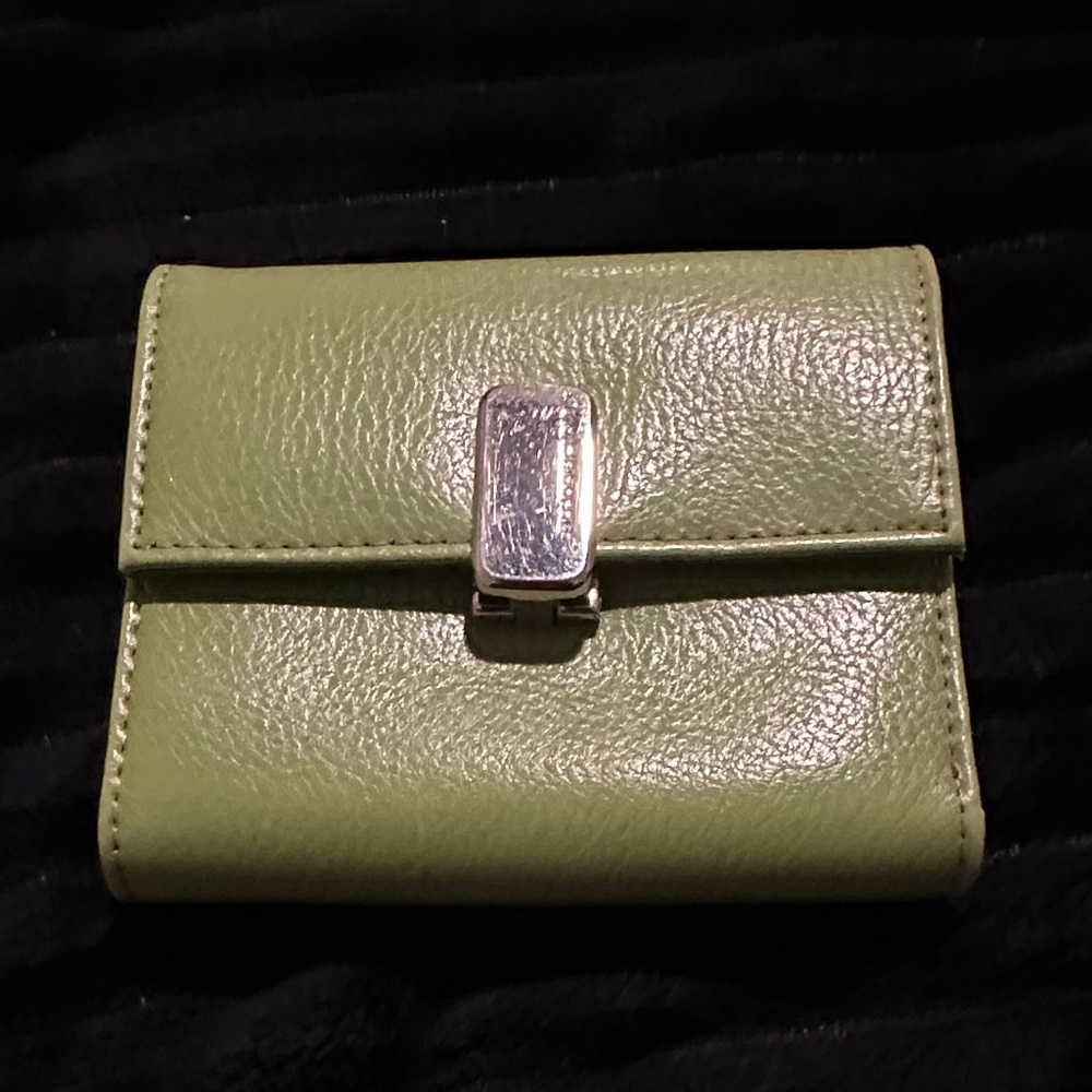 Liz Claiborne Light Green Leather Wallet